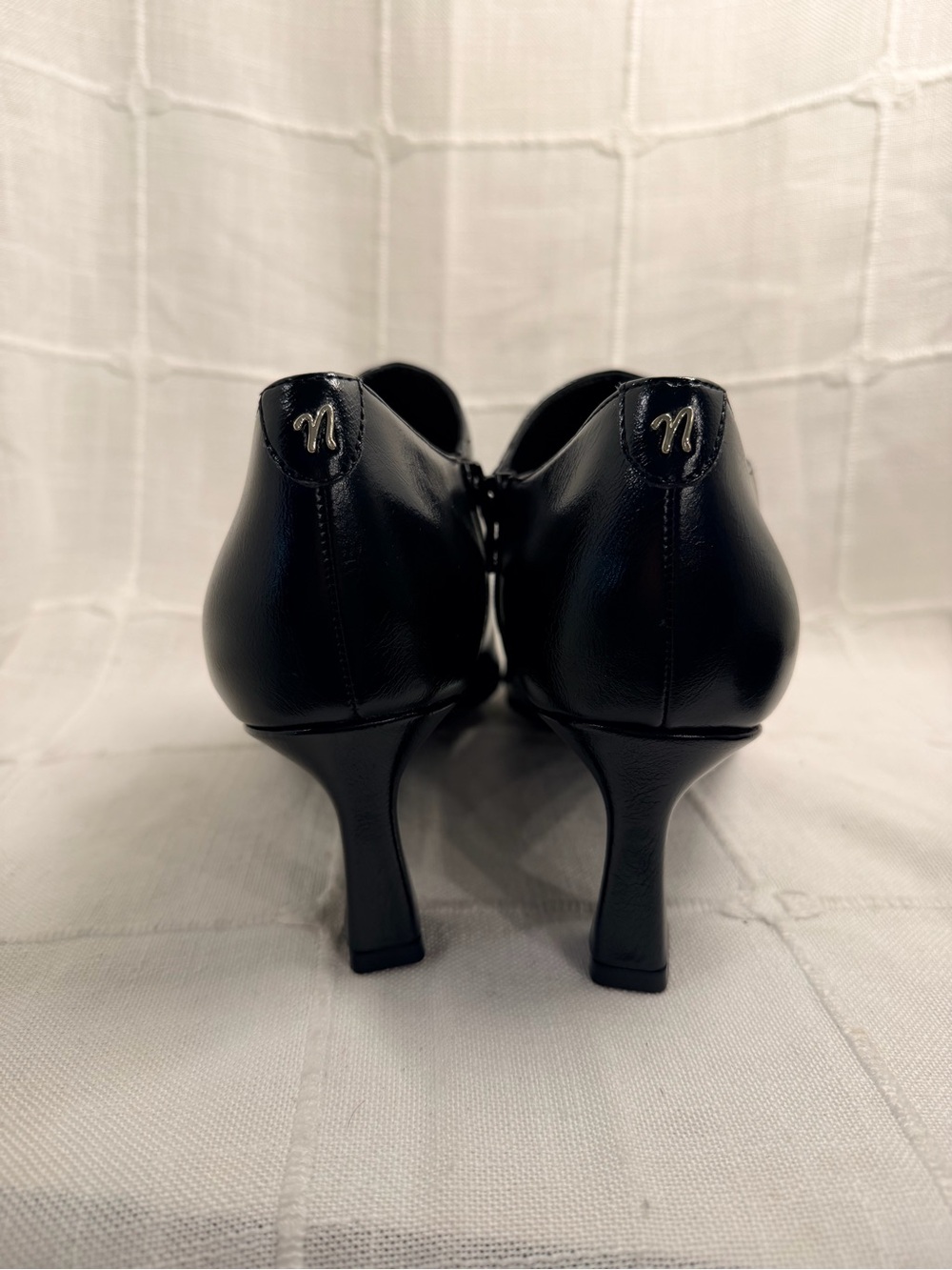 Naturalizer Trista Womens 9.5M Black Pointed Toe Heeled Booties - Picture 5 of 7